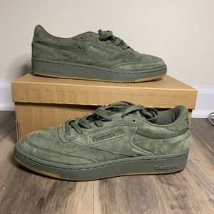 Brand New Dark green Reebok’s